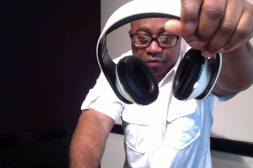 Old School 105.3 Mixers