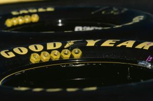 1997 NASCAR Winston Cup Series UAW-GM Quality 500