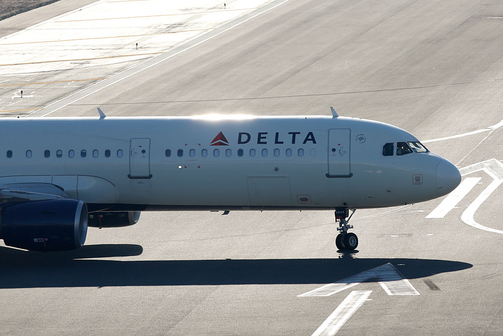 Delta Airlines At San Diego International Airport
